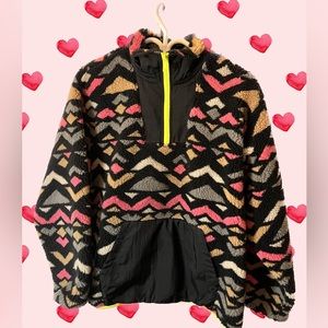 Fuzzy Pull Over Levi’s Retro Jacket